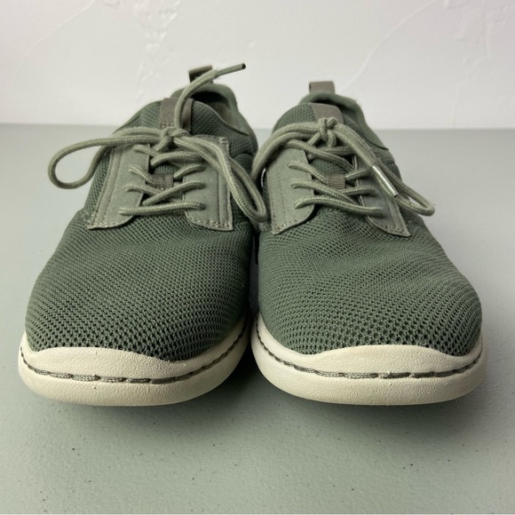 Collection by Clarks Green Sneakers Men's 10M Slip On Casual - Picture 2 of 9